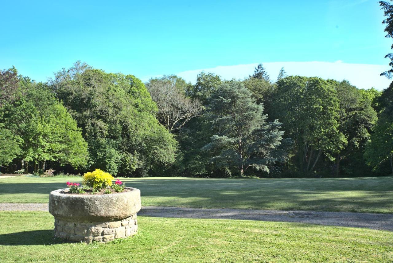 Manoir De Kerguestenen Gestel Exteriör bild